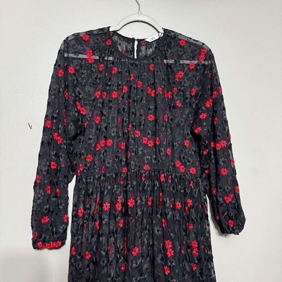 Zara Floral Embroidered Oversized sheer Dress size XS black and red - Picture 5 of 9